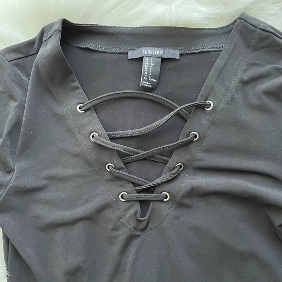 Black Bodycon Dress with Front Lace Up Size Small - Picture 4 of 8